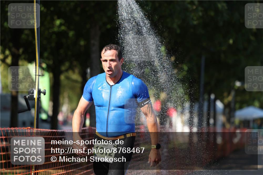 07.09.2025 - 19. Norderstedt Triathlon Michael Strokosch http://msf.ph/oto/8768467 07.09.2025 15:23:07 Laufen 1012 meine-sportfotos.de