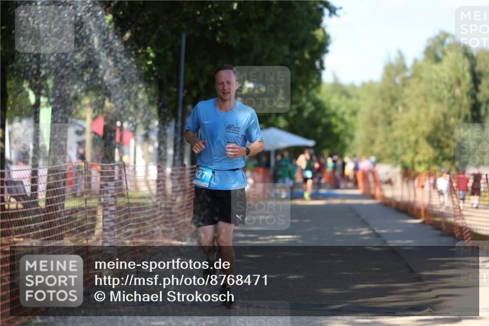 07.09.2025 - 19. Norderstedt Triathlon Michael Strokosch http://msf.ph/oto/8768471 07.09.2025 15:23:26 Laufen 427 meine-sportfotos.de
