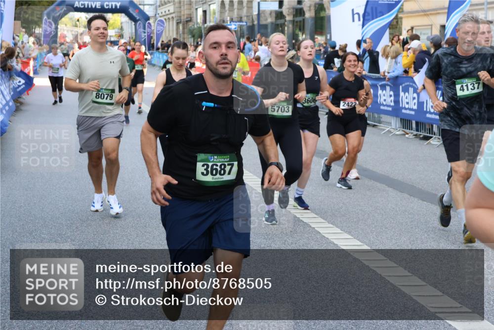 07.09.2025 - BARMER Alsterlauf Strokosch-Dieckow http://msf.ph/oto/8768505 07.09.2025 10:10:49 Ziel 2057, 2754, 2860, 3164, 3350, 3791, 4127, 4418, 4515, 5201, 5544, 5673, 5674, 5808, 6191, 8330, 8331, 8356, 8404 meine-sportfotos.de