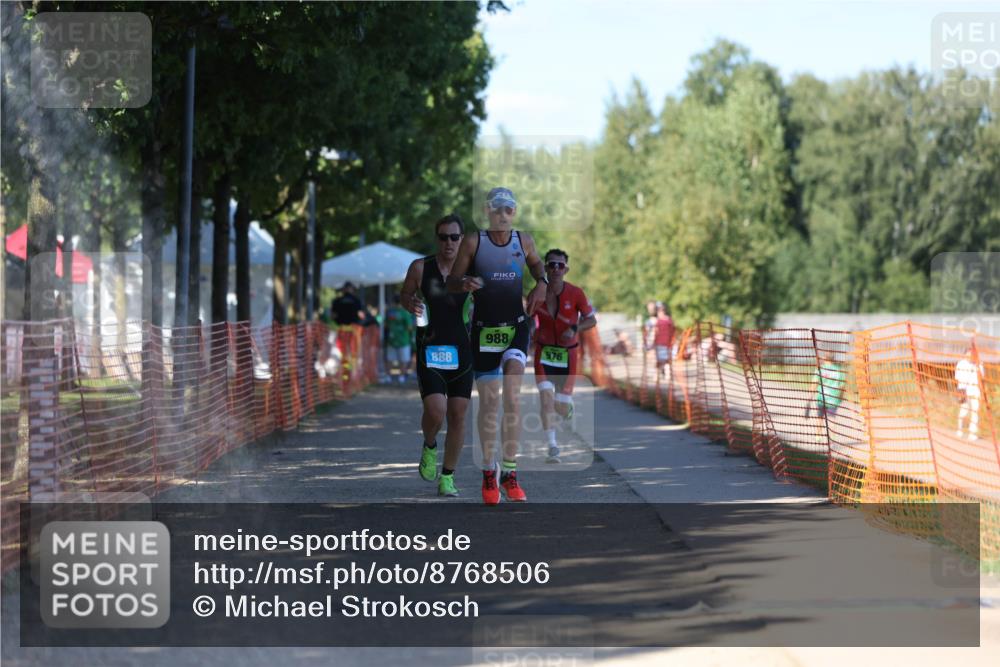 07.09.2025 - 19. Norderstedt Triathlon Michael Strokosch http://msf.ph/oto/8768506 07.09.2025 15:23:37 Laufen 888 meine-sportfotos.de