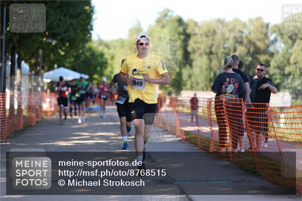 07.09.2025 - 19. Norderstedt Triathlon Michael Strokosch http://msf.ph/oto/8768515 07.09.2025 16:20:17 Laufen 949, 951, 1043, 1550, 1564 meine-sportfotos.de