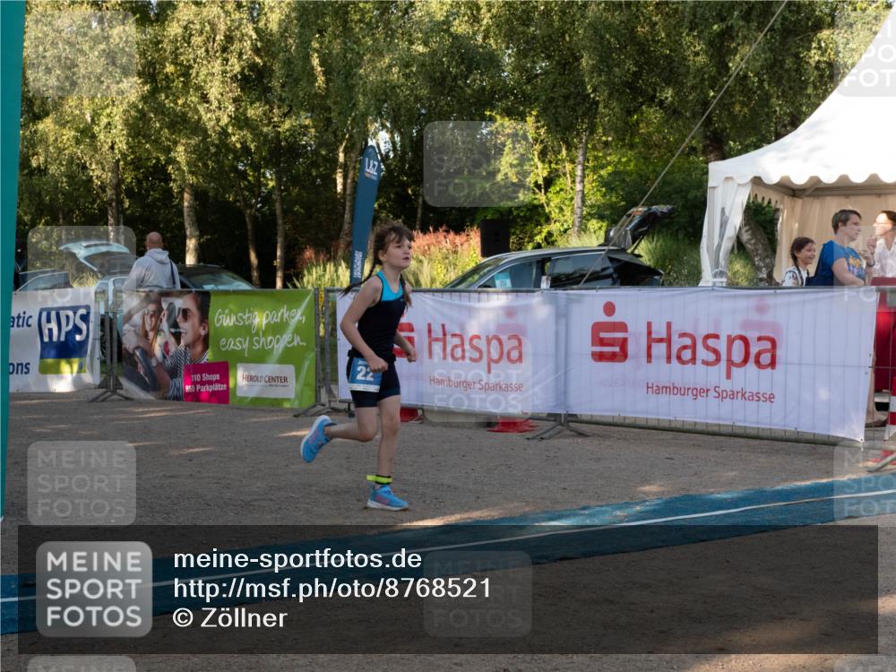 07.09.2025 - 19. Norderstedt Triathlon Zöllner http://msf.ph/oto/8768521 07.09.2025 09:19:17 Ziel 22 meine-sportfotos.de
