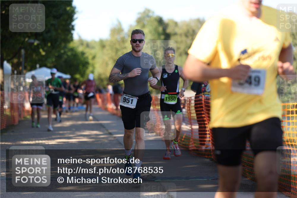 07.09.2025 - 19. Norderstedt Triathlon Michael Strokosch http://msf.ph/oto/8768535 07.09.2025 16:20:20 Laufen 949, 951, 1549, 1550 meine-sportfotos.de
