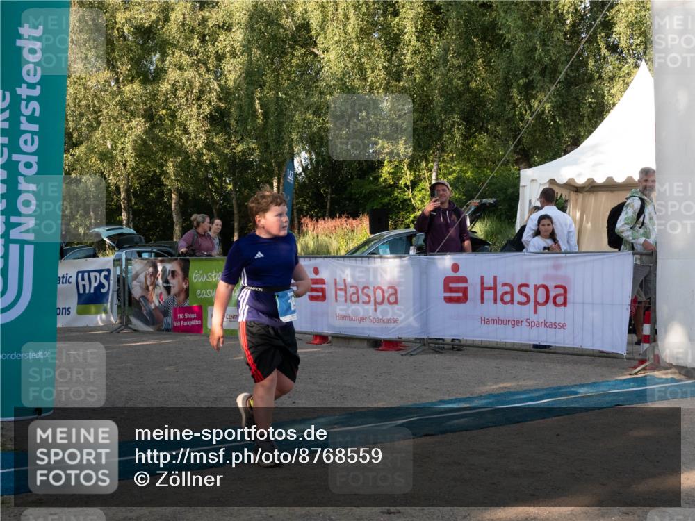 07.09.2025 - 19. Norderstedt Triathlon Zöllner http://msf.ph/oto/8768559 07.09.2025 09:22:36 Ziel 19 meine-sportfotos.de
