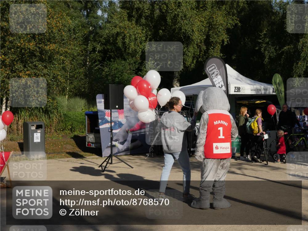 07.09.2025 - 19. Norderstedt Triathlon Zöllner http://msf.ph/oto/8768570 07.09.2025 09:28:00 Ziel  meine-sportfotos.de