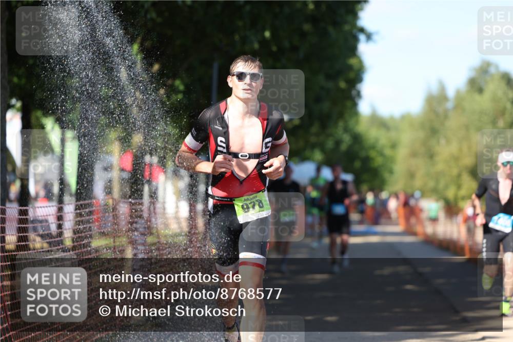 07.09.2025 - 19. Norderstedt Triathlon Michael Strokosch http://msf.ph/oto/8768577 07.09.2025 15:24:01 Laufen 363, 1025, 1406 meine-sportfotos.de