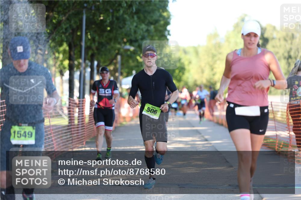 07.09.2025 - 19. Norderstedt Triathlon Michael Strokosch http://msf.ph/oto/8768580 07.09.2025 16:20:29 Laufen 445, 506, 525, 549, 953, 1410, 1549 meine-sportfotos.de