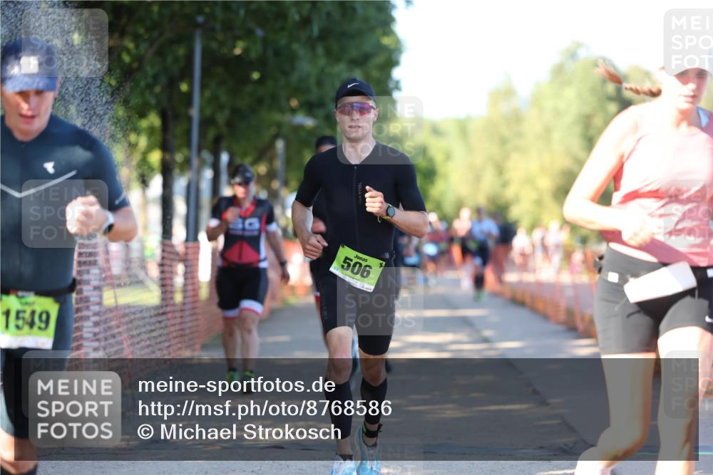 07.09.2025 - 19. Norderstedt Triathlon Michael Strokosch http://msf.ph/oto/8768586 07.09.2025 16:20:29 Laufen 445, 506, 525, 549, 953, 1410, 1549 meine-sportfotos.de