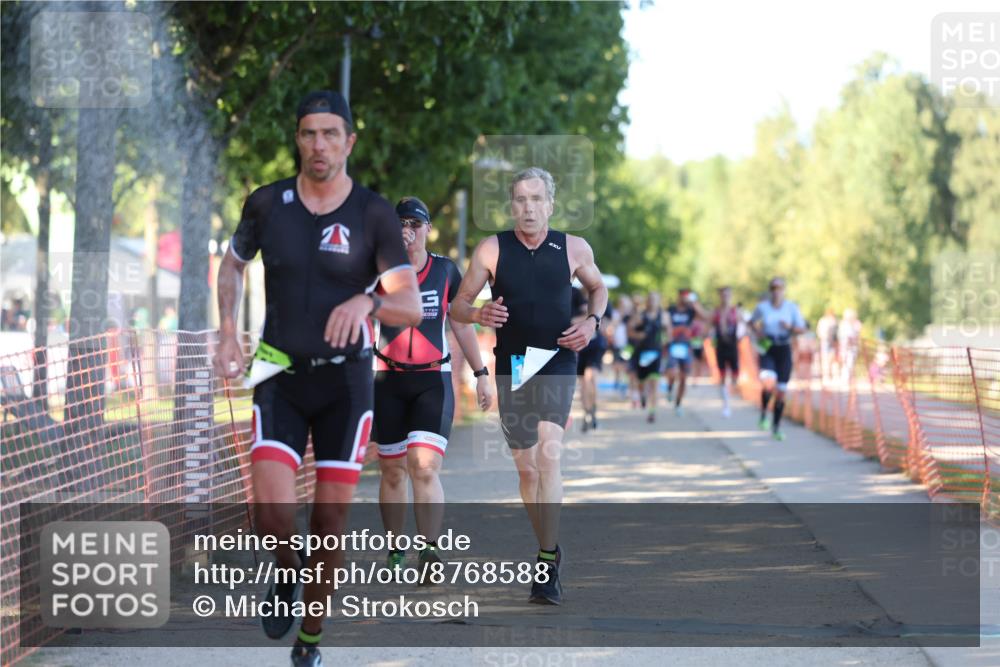 07.09.2025 - 19. Norderstedt Triathlon Michael Strokosch http://msf.ph/oto/8768588 07.09.2025 16:20:31 Laufen 445, 498, 506, 525, 549, 953, 1071, 1410, 1549 meine-sportfotos.de
