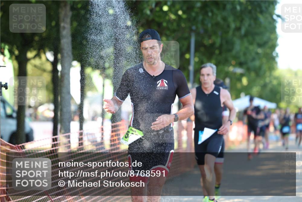 07.09.2025 - 19. Norderstedt Triathlon Michael Strokosch http://msf.ph/oto/8768591 07.09.2025 16:20:32 Laufen 445, 498, 506, 525, 549, 953, 955, 1071, 1410, 1549 meine-sportfotos.de