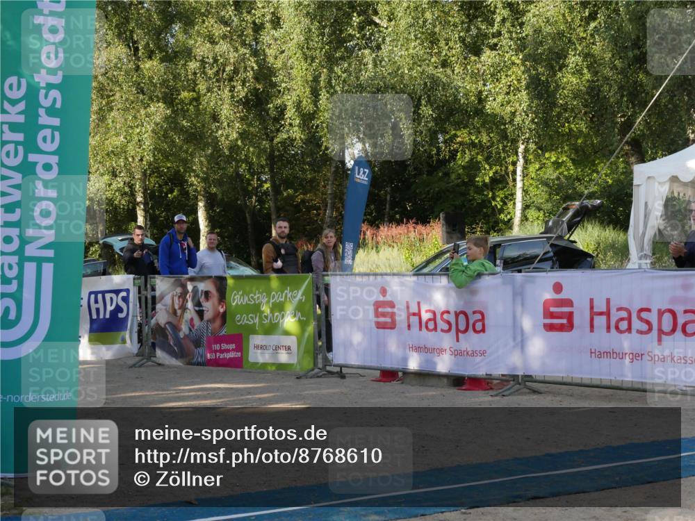 07.09.2025 - 19. Norderstedt Triathlon Zöllner http://msf.ph/oto/8768610 07.09.2025 09:44:44 Ziel 553 meine-sportfotos.de