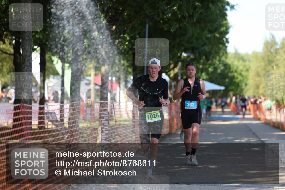07.09.2025 - 19. Norderstedt Triathlon Michael Strokosch http://msf.ph/oto/8768611 07.09.2025 15:24:06 Laufen 363, 1025, 1406 meine-sportfotos.de