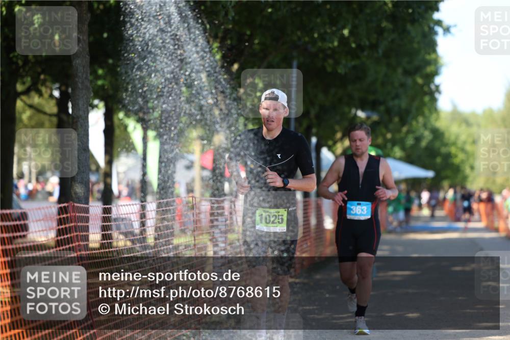 07.09.2025 - 19. Norderstedt Triathlon Michael Strokosch http://msf.ph/oto/8768615 07.09.2025 15:24:07 Laufen 363, 1025, 1406 meine-sportfotos.de