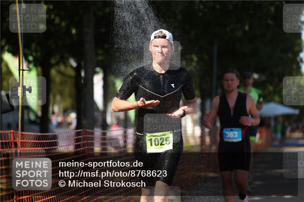 07.09.2025 - 19. Norderstedt Triathlon Michael Strokosch http://msf.ph/oto/8768623 07.09.2025 15:24:08 Laufen 363, 1025, 1406 meine-sportfotos.de