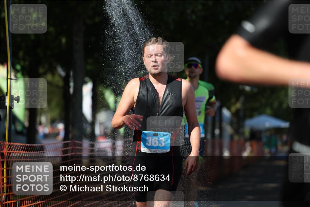 07.09.2025 - 19. Norderstedt Triathlon Michael Strokosch http://msf.ph/oto/8768634 07.09.2025 15:24:09 Laufen 363, 1025 meine-sportfotos.de