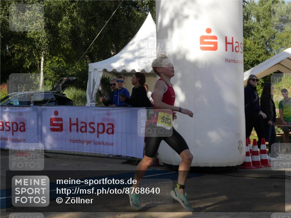 07.09.2025 - 19. Norderstedt Triathlon Zöllner http://msf.ph/oto/8768640 07.09.2025 09:45:31 Ziel 583 meine-sportfotos.de