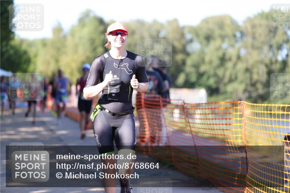 07.09.2025 - 19. Norderstedt Triathlon Michael Strokosch http://msf.ph/oto/8768664 07.09.2025 16:20:48 Laufen 464, 501, 548, 956, 1063, 1087, 1593 meine-sportfotos.de