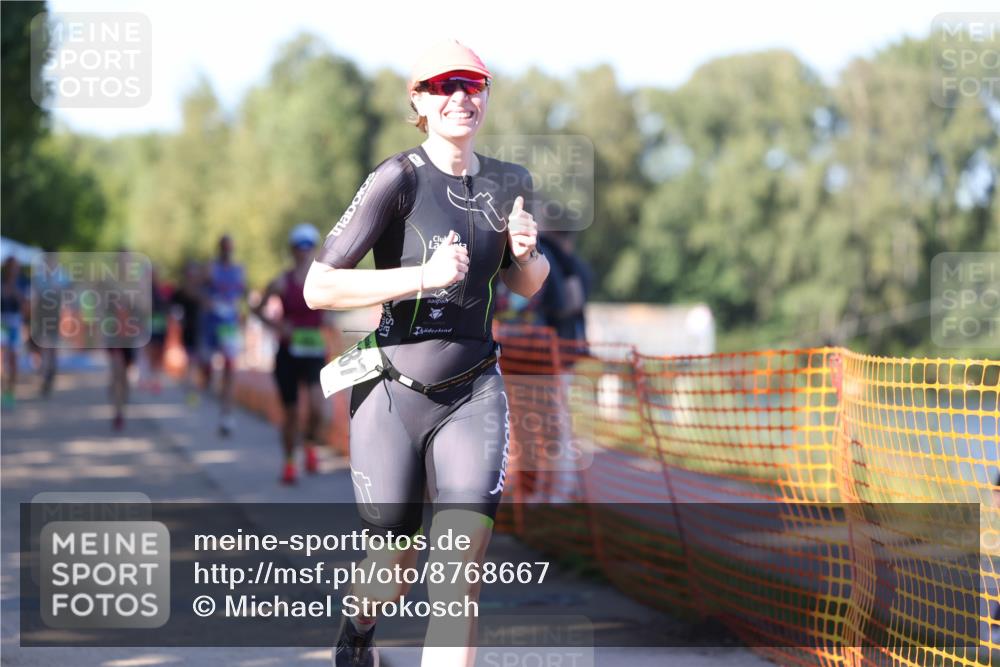 07.09.2025 - 19. Norderstedt Triathlon Michael Strokosch http://msf.ph/oto/8768667 07.09.2025 16:20:49 Laufen 464, 501, 548, 956, 1063, 1087, 1593 meine-sportfotos.de