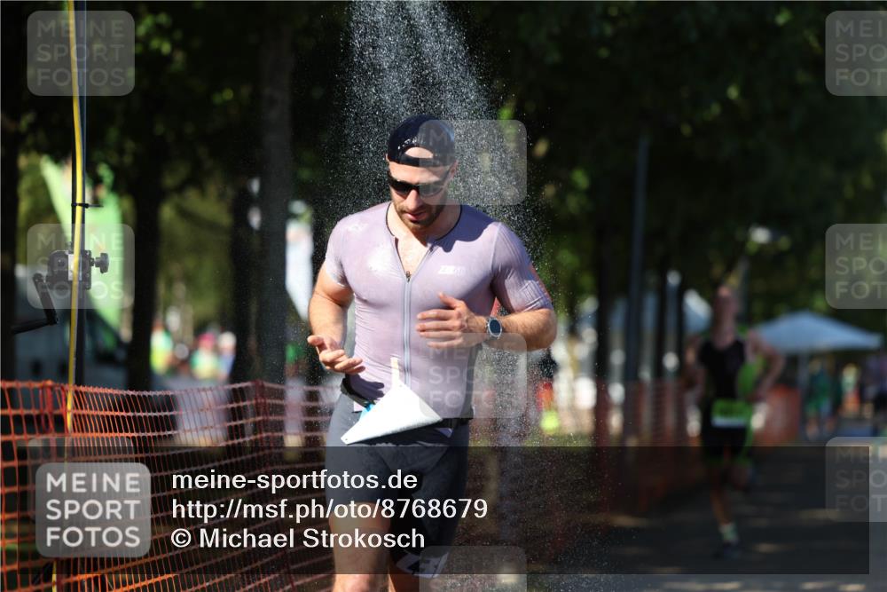 07.09.2025 - 19. Norderstedt Triathlon Michael Strokosch http://msf.ph/oto/8768679 07.09.2025 15:24:32 Laufen 872 meine-sportfotos.de