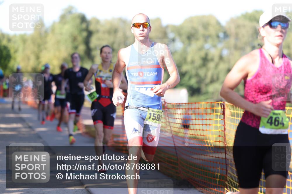 07.09.2025 - 19. Norderstedt Triathlon Michael Strokosch http://msf.ph/oto/8768681 07.09.2025 16:20:54 Laufen 443, 464, 485, 501, 548, 552, 1063, 1577, 1593, 1631 meine-sportfotos.de