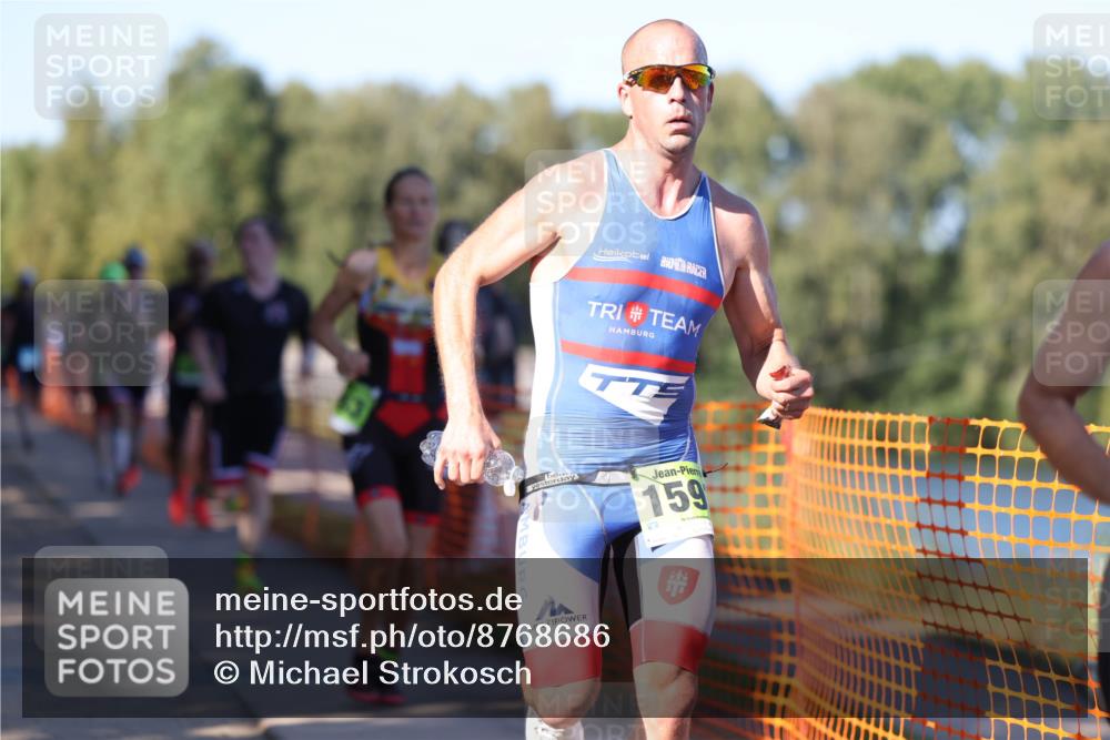 07.09.2025 - 19. Norderstedt Triathlon Michael Strokosch http://msf.ph/oto/8768686 07.09.2025 16:20:54 Laufen 443, 464, 485, 501, 548, 552, 1063, 1577, 1593, 1631 meine-sportfotos.de