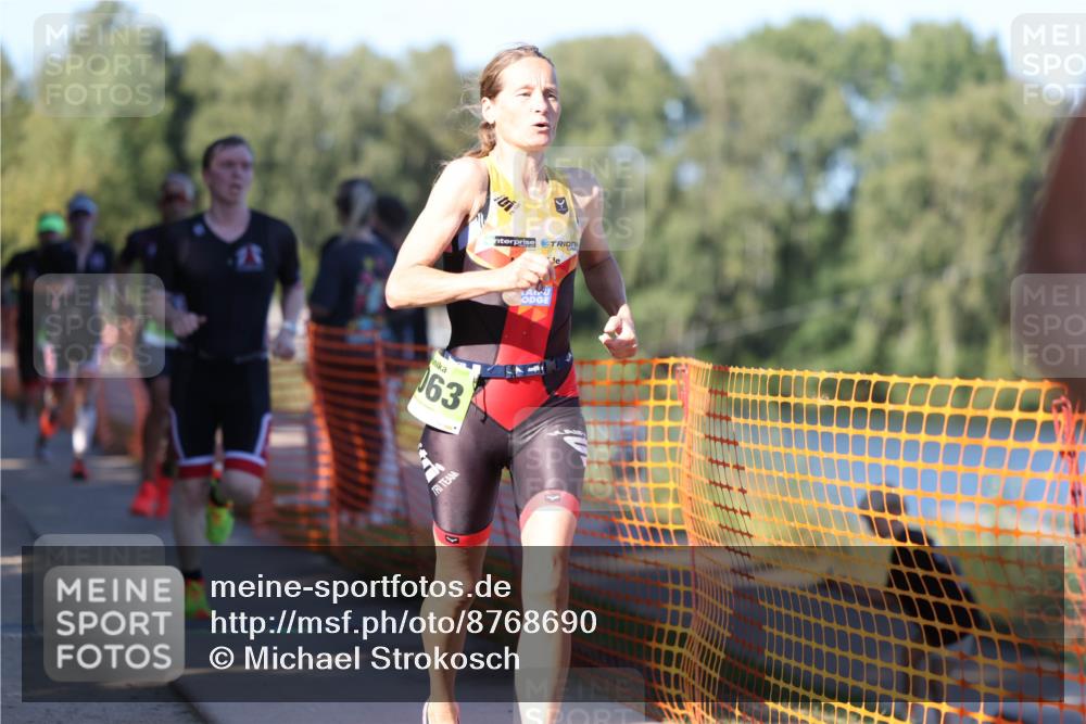 07.09.2025 - 19. Norderstedt Triathlon Michael Strokosch http://msf.ph/oto/8768690 07.09.2025 16:20:55 Laufen 443, 464, 485, 501, 548, 552, 1063, 1088, 1409, 1577, 1593, 1631 meine-sportfotos.de