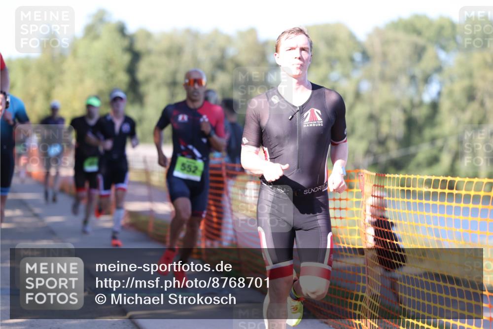 07.09.2025 - 19. Norderstedt Triathlon Michael Strokosch http://msf.ph/oto/8768701 07.09.2025 16:20:57 Laufen 443, 464, 485, 501, 548, 552, 1063, 1069, 1088, 1409, 1577, 1593, 1631 meine-sportfotos.de