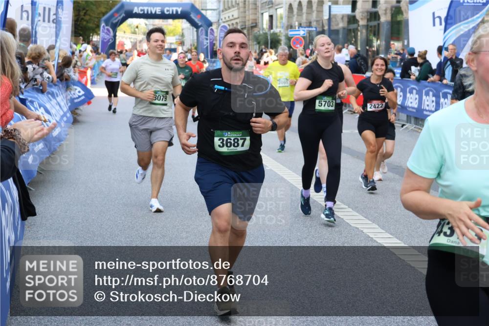 07.09.2025 - BARMER Alsterlauf Strokosch-Dieckow http://msf.ph/oto/8768704 07.09.2025 10:10:49 Ziel 2057, 2754, 2860, 3164, 3350, 3791, 4127, 4418, 4515, 5201, 5544, 5673, 5674, 5808, 6191, 8330, 8331, 8356, 8404 meine-sportfotos.de