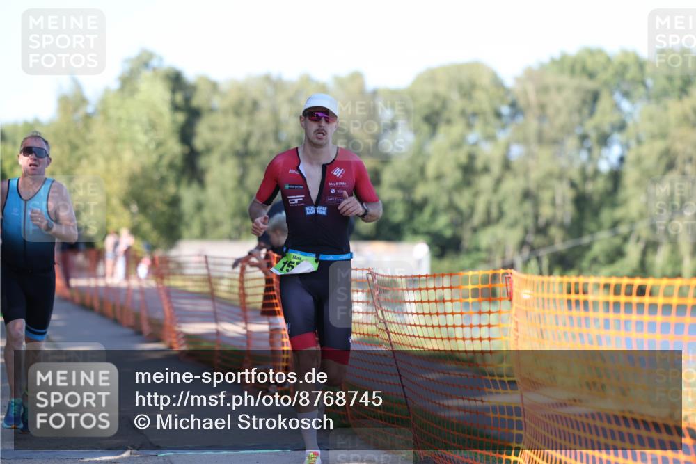 07.09.2025 - 19. Norderstedt Triathlon Michael Strokosch http://msf.ph/oto/8768745 07.09.2025 16:21:07 Laufen 510, 521, 1069, 1075, 1088, 1409, 1573, 1603, 1630 meine-sportfotos.de