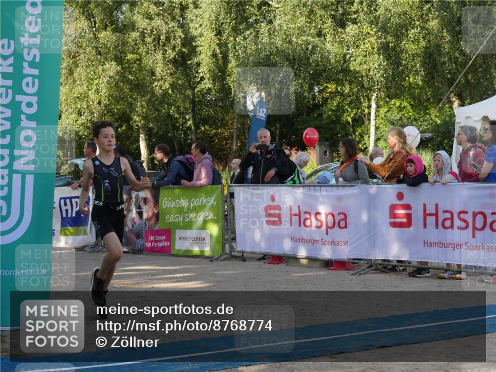 07.09.2025 - 19. Norderstedt Triathlon Zöllner http://msf.ph/oto/8768774 07.09.2025 09:47:27 Ziel 568 meine-sportfotos.de