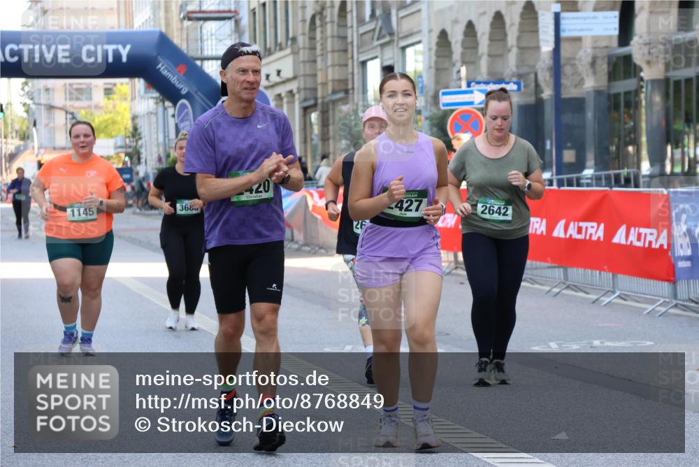 07.09.2025 - BARMER Alsterlauf Strokosch-Dieckow http://msf.ph/oto/8768849 07.09.2025 10:32:22 Ziel 3105 meine-sportfotos.de
