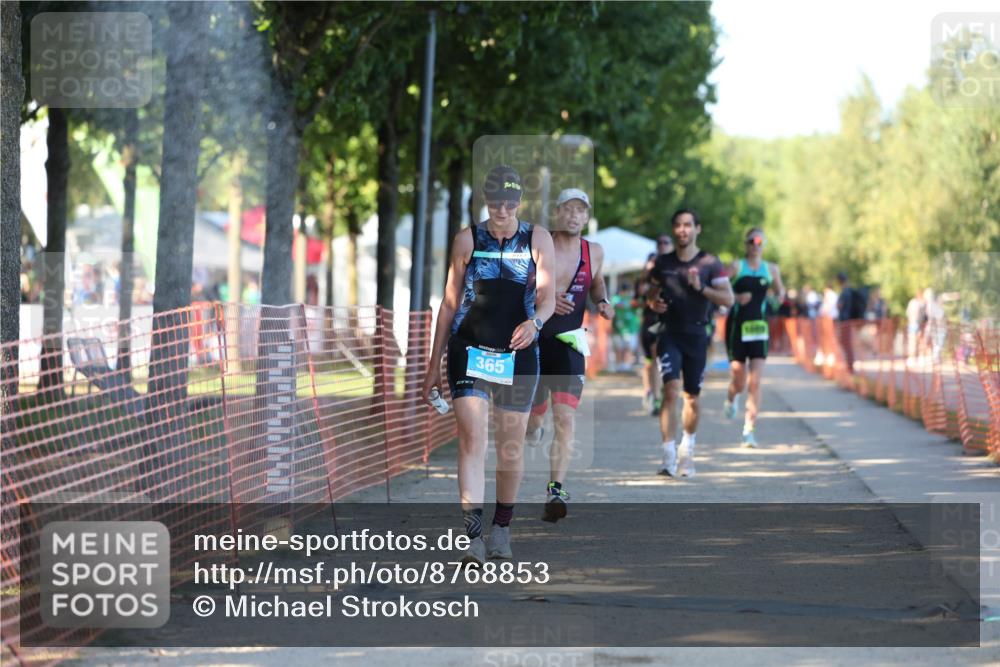 07.09.2025 - 19. Norderstedt Triathlon Michael Strokosch http://msf.ph/oto/8768853 07.09.2025 16:21:36 Laufen 365, 490, 504, 541, 1089, 1411, 1581 meine-sportfotos.de