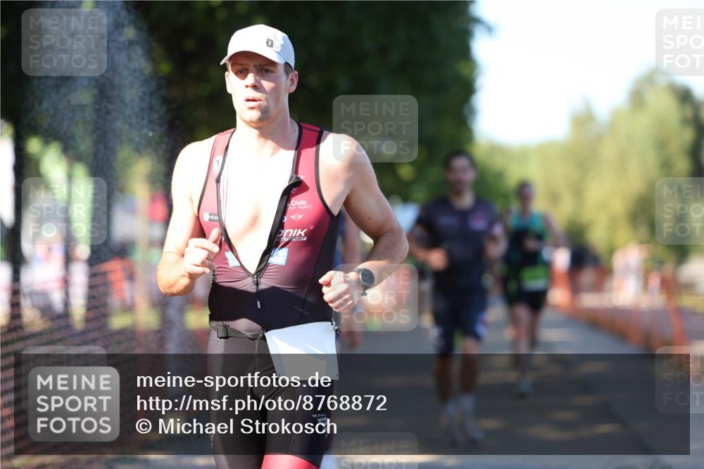 07.09.2025 - 19. Norderstedt Triathlon Michael Strokosch http://msf.ph/oto/8768872 07.09.2025 16:21:39 Laufen 365, 490, 504, 522, 541, 1089, 1411 meine-sportfotos.de