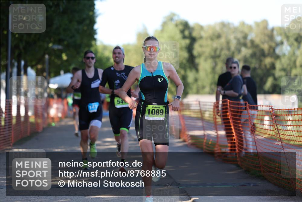 07.09.2025 - 19. Norderstedt Triathlon Michael Strokosch http://msf.ph/oto/8768885 07.09.2025 16:21:42 Laufen 365, 490, 504, 522, 541, 1089, 1411 meine-sportfotos.de