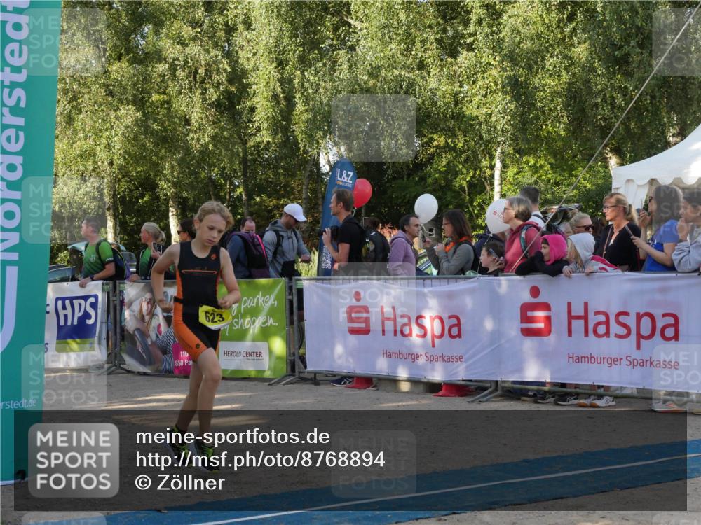 07.09.2025 - 19. Norderstedt Triathlon Zöllner http://msf.ph/oto/8768894 07.09.2025 09:48:29 Ziel 576, 598, 607, 623 meine-sportfotos.de