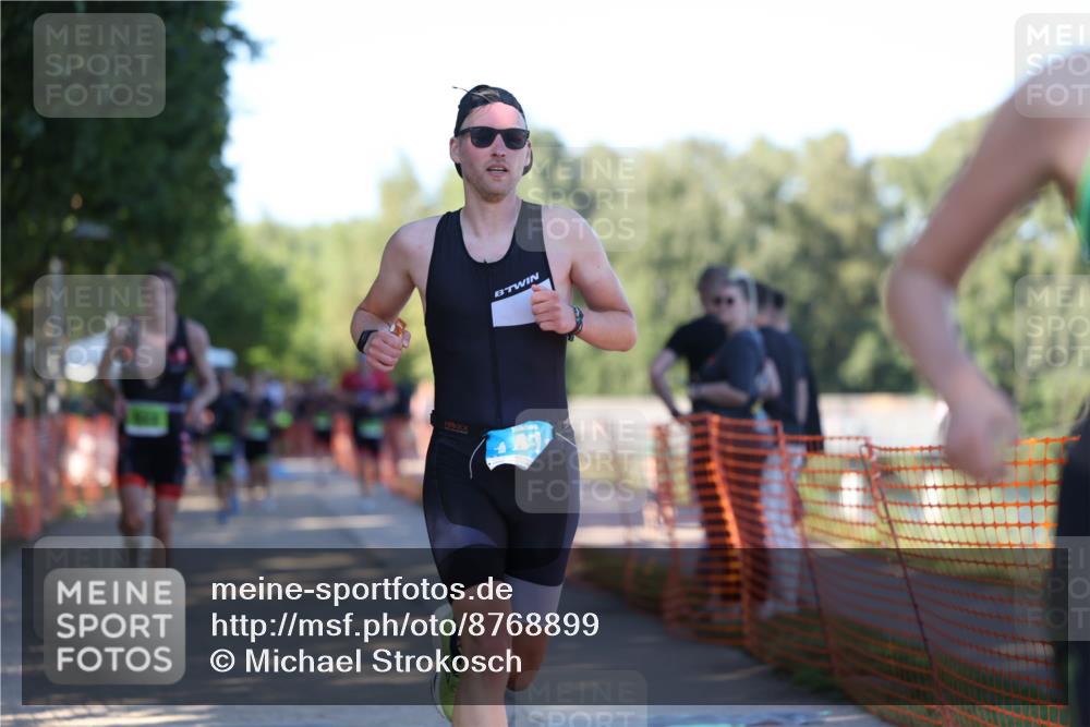 07.09.2025 - 19. Norderstedt Triathlon Michael Strokosch http://msf.ph/oto/8768899 07.09.2025 16:21:44 Laufen 490, 522, 541, 1089, 1411, 1609 meine-sportfotos.de