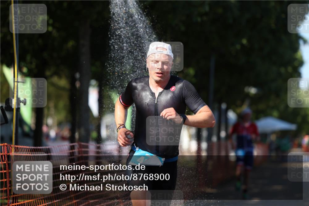 07.09.2025 - 19. Norderstedt Triathlon Michael Strokosch http://msf.ph/oto/8768900 07.09.2025 15:25:35 Laufen 411, 1005 meine-sportfotos.de