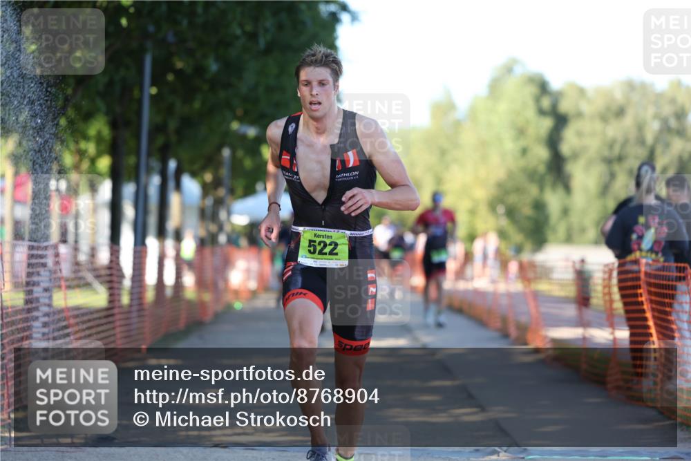 07.09.2025 - 19. Norderstedt Triathlon Michael Strokosch http://msf.ph/oto/8768904 07.09.2025 16:21:46 Laufen 503, 522, 541, 1093, 1411, 1609 meine-sportfotos.de