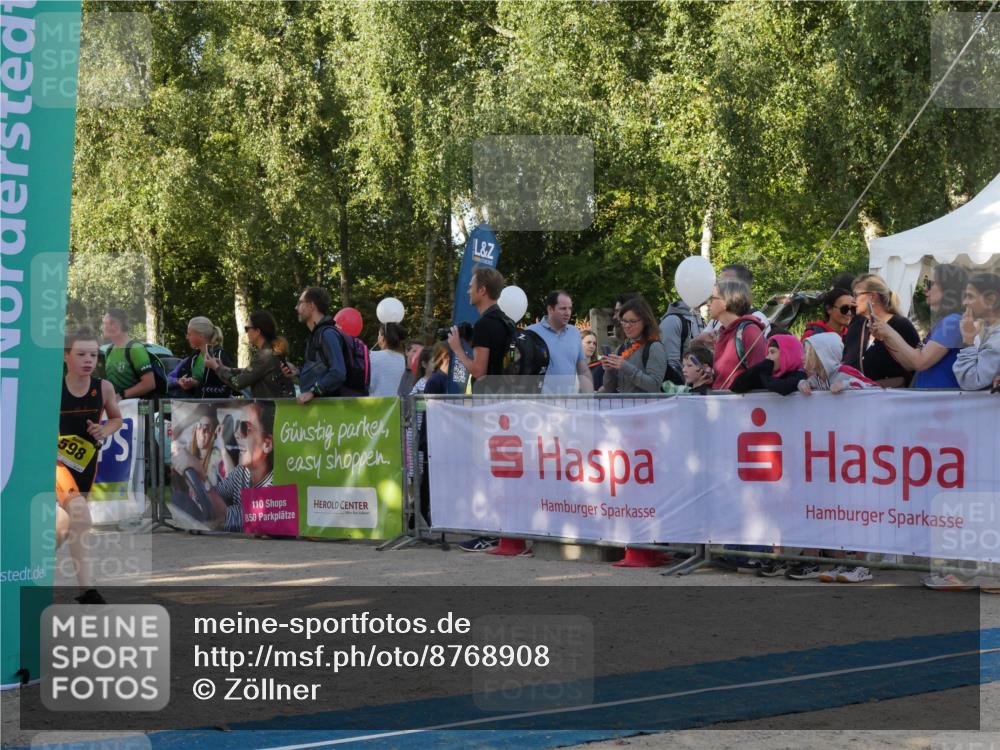 07.09.2025 - 19. Norderstedt Triathlon Zöllner http://msf.ph/oto/8768908 07.09.2025 09:48:33 Ziel 598, 603, 607, 623 meine-sportfotos.de