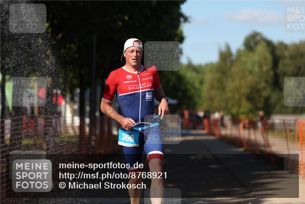 07.09.2025 - 19. Norderstedt Triathlon Michael Strokosch http://msf.ph/oto/8768921 07.09.2025 15:25:38 Laufen 411 meine-sportfotos.de
