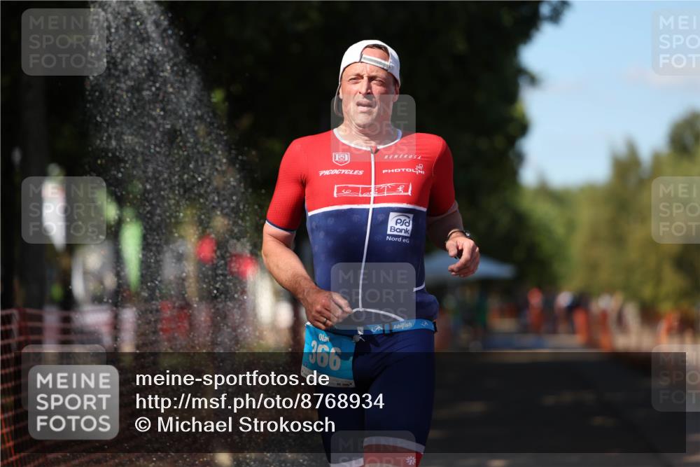 07.09.2025 - 19. Norderstedt Triathlon Michael Strokosch http://msf.ph/oto/8768934 07.09.2025 15:25:39 Laufen  meine-sportfotos.de