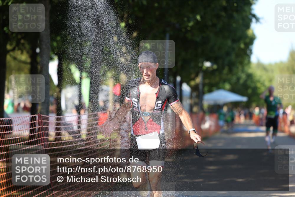 07.09.2025 - 19. Norderstedt Triathlon Michael Strokosch http://msf.ph/oto/8768950 07.09.2025 15:25:57 Laufen 1502 meine-sportfotos.de