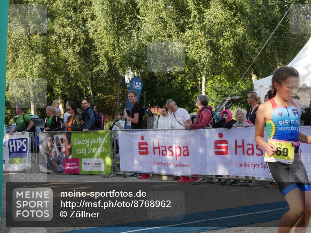 07.09.2025 - 19. Norderstedt Triathlon Zöllner http://msf.ph/oto/8768962 07.09.2025 09:48:50 Ziel 569 meine-sportfotos.de