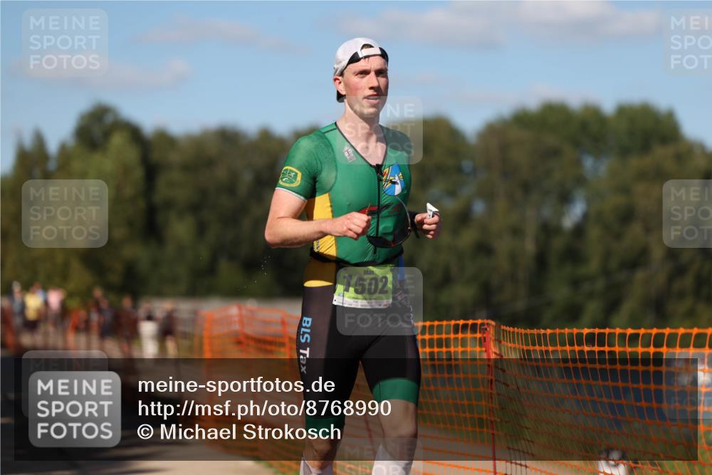 07.09.2025 - 19. Norderstedt Triathlon Michael Strokosch http://msf.ph/oto/8768990 07.09.2025 15:26:03 Laufen 1502 meine-sportfotos.de