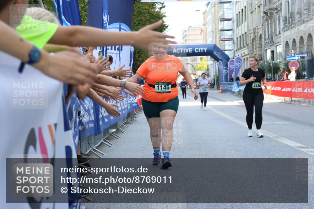 07.09.2025 - BARMER Alsterlauf Strokosch-Dieckow http://msf.ph/oto/8769011 07.09.2025 10:32:28 Ziel 3105 meine-sportfotos.de