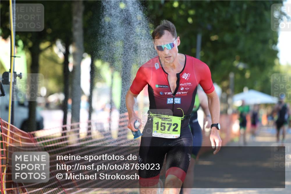 07.09.2025 - 19. Norderstedt Triathlon Michael Strokosch http://msf.ph/oto/8769023 07.09.2025 16:22:12 Laufen 453, 902, 1555, 1572, 1594 meine-sportfotos.de