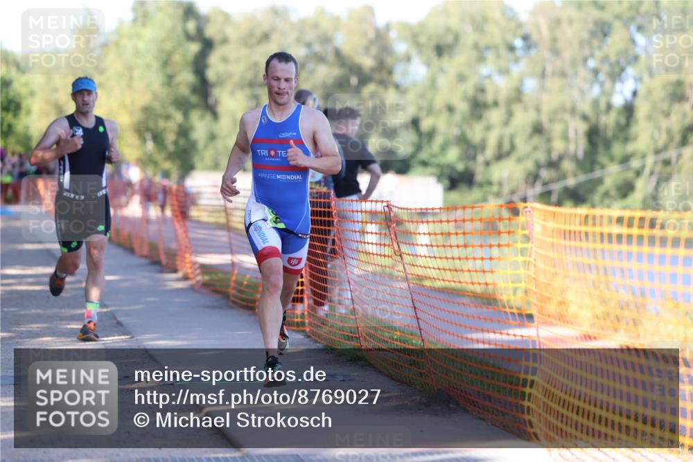 07.09.2025 - 19. Norderstedt Triathlon Michael Strokosch http://msf.ph/oto/8769027 07.09.2025 16:22:16 Laufen 453, 465, 1058, 1555, 1594, 1611 meine-sportfotos.de