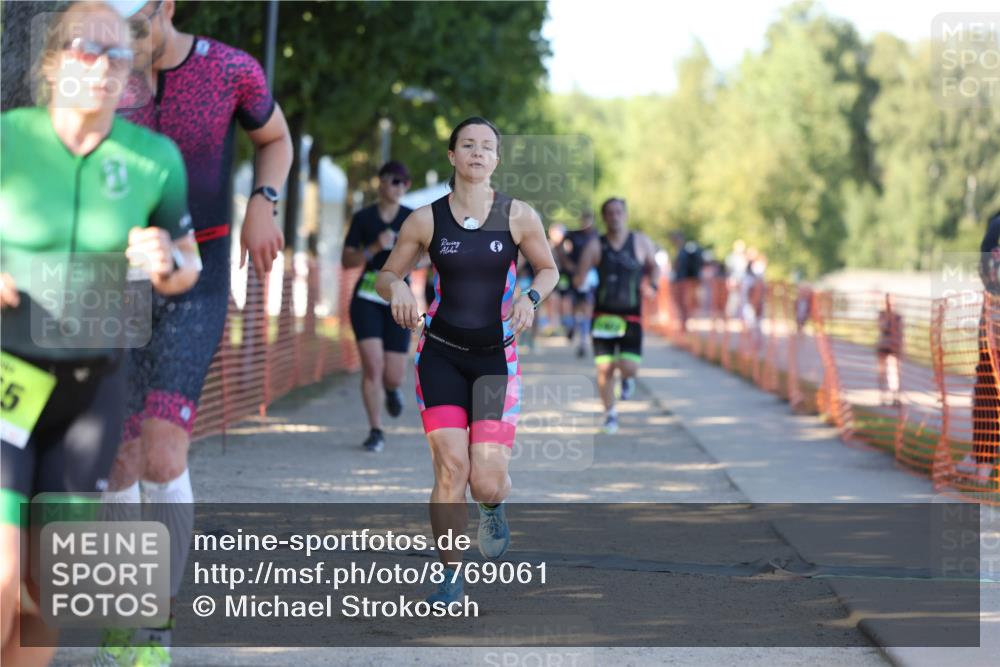 07.09.2025 - 19. Norderstedt Triathlon Michael Strokosch http://msf.ph/oto/8769061 07.09.2025 16:22:23 Laufen 465, 1053, 1058, 1602, 1611, 1621 meine-sportfotos.de