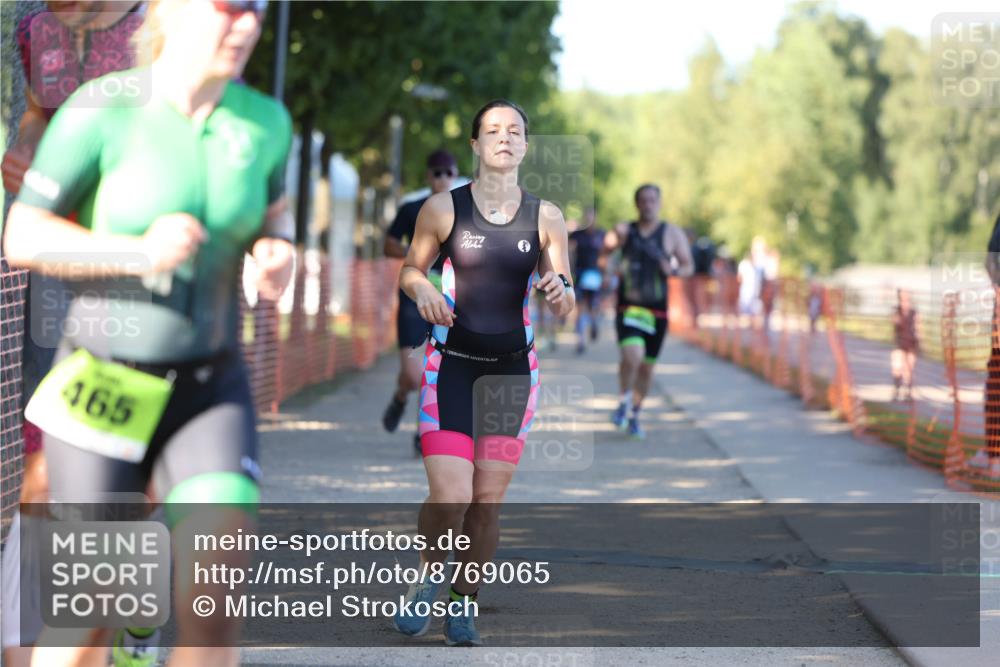 07.09.2025 - 19. Norderstedt Triathlon Michael Strokosch http://msf.ph/oto/8769065 07.09.2025 16:22:24 Laufen 465, 1053, 1058, 1602, 1611, 1621 meine-sportfotos.de