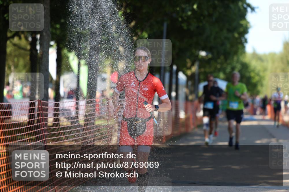 07.09.2025 - 19. Norderstedt Triathlon Michael Strokosch http://msf.ph/oto/8769069 07.09.2025 15:26:39 Laufen 428, 986, 1404, 1466 meine-sportfotos.de